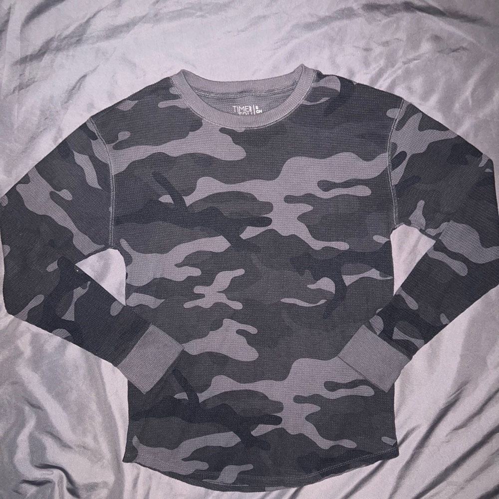 Long sleeve shirt